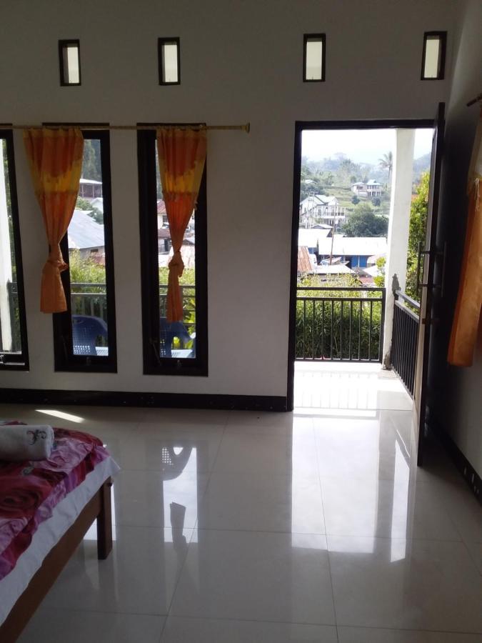 Shila Guest House Келимуту Экстерьер фото